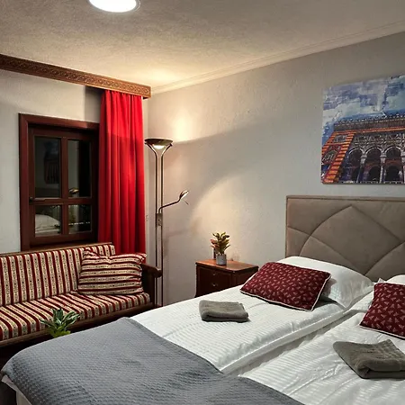 La Rosa Apartment